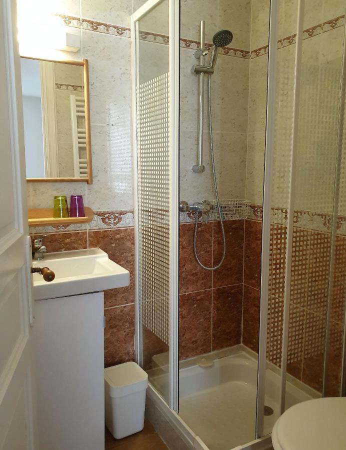 Chambres D'Hotes Et Gites- L'Abri Sous Roche Tautavel Εξωτερικό φωτογραφία