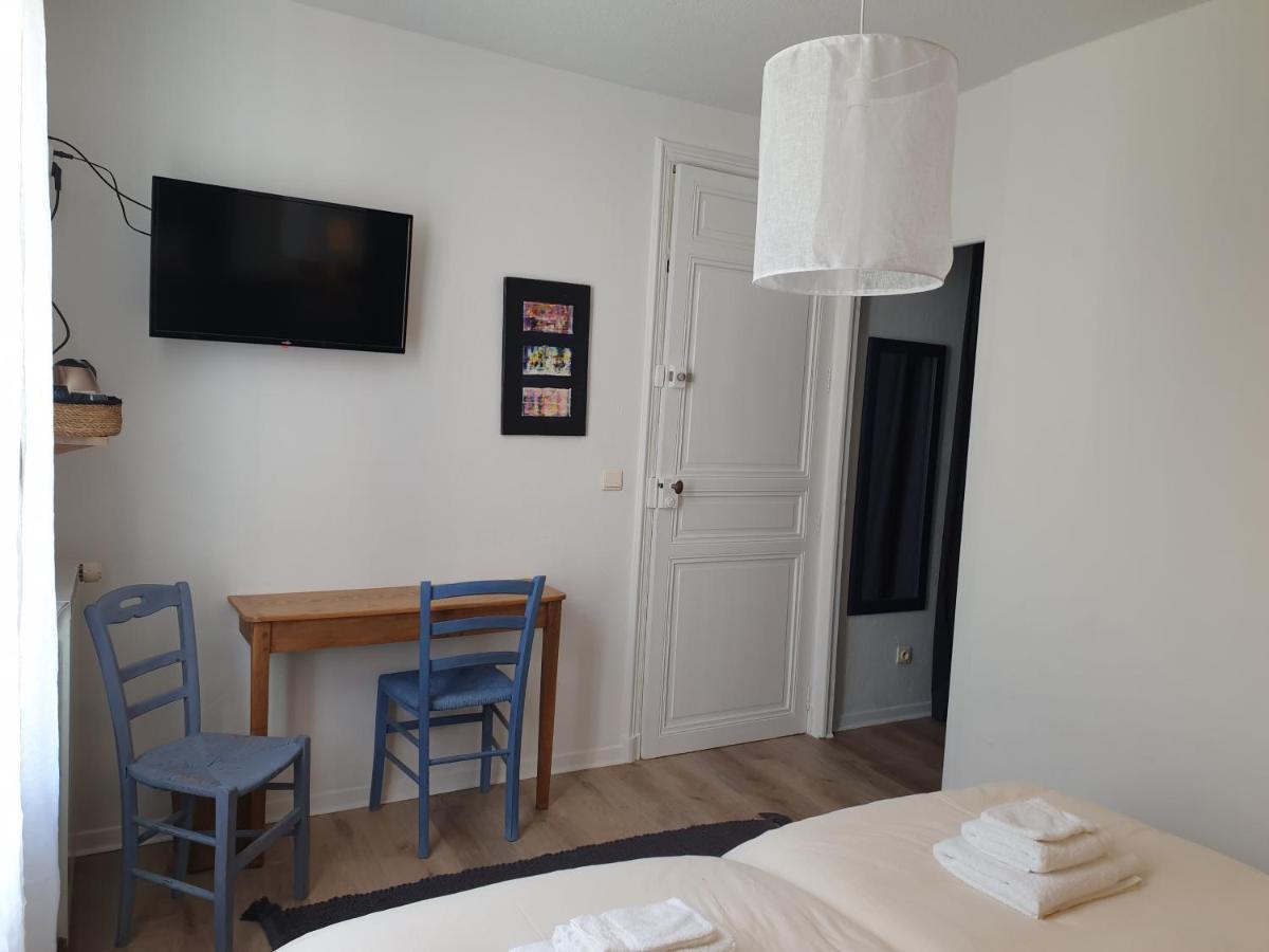 Chambres D'Hotes Et Gites- L'Abri Sous Roche Tautavel Εξωτερικό φωτογραφία